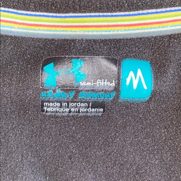 Fitted hoodie by UNDER ARMOUR (5324) - Picture 4 of 10